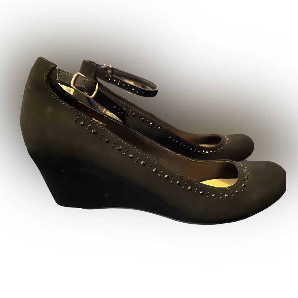 Me Too Wedge Heel